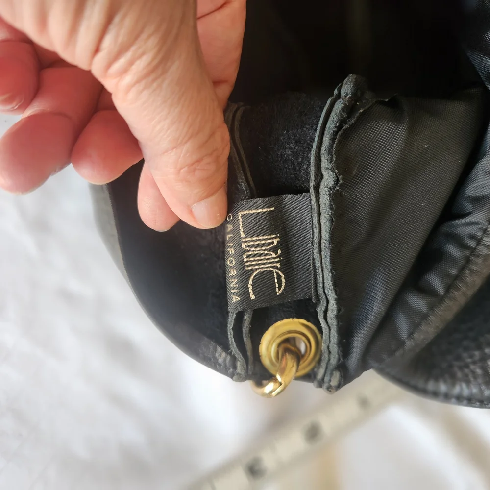 Libaire California Vintage Black Leather Crossbody Bag - Picture 12 of 16